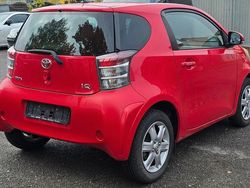 Rot Gebraucht 2010 Toyota iQ Kleinwagen | 2.650 € (Superpreis)