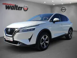 Weiß Gebraucht 2023 Nissan Qashqai N-Connecta SUV | 25.990 € (Fairer Preis)