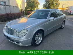 Silber Gebraucht 2004 Mercedes E200 Limousine | 3.800 € (Guter Preis)