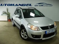 Silber Gebraucht 2007 Suzuki SX4 Club Limousine | 5.499 € (Etwas zu teuer)