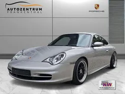 Arktissilbermetallic Gebraucht 2002 Porsche 996 Coupé | 38.980 €