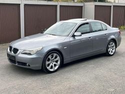 Silbergrau Gebraucht 2003 BMW 530 Limousine | 4.750 € (Guter Preis)