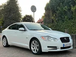 Weiß Gebraucht 2010 Jaguar XF Limousine | 6.490 € (Etwas zu teuer)