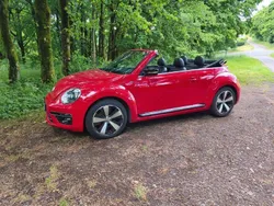 Rot Gebraucht 2015 VW Beetle Exclusive Cabrio | 21.800 € (Fairer Preis)