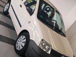Weiß Gebraucht 2009 Fiat Panda Kleinwagen | 2.499 € (Fairer Preis)