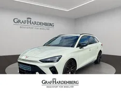 Grau Gebraucht 2025 Cupra Leon VZ Limousine | 47.900 € (Etwas zu teuer)