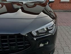 Schwarz Gebraucht 2020 Mercedes CLA180 Limousine | 22.000 € (Guter Preis)