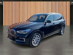 Schwarz black sapphire metallic (metallic) Gebraucht 2022 BMW X5 Sport Line SUV | 49.980 € (Guter Preis)