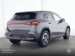 Grau Gebraucht 2024 Mercedes EQA300 Advanced SUV | 33.490 € (Guter Preis)