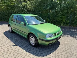 Grün Gebraucht 1999 VW Golf IV Basis Limousine | 2.100 € (Fairer Preis)