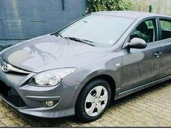 Gebraucht 2010 Hyundai i30 Comfort Kombi | 4.100 € (Fairer Preis)
