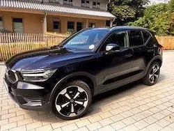 Schwarz Gebraucht 2019 Volvo XC40 Momentum SUV | 17.900 € (Guter Preis)