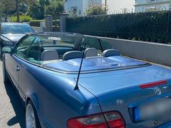 Blau Gebraucht 1998 Mercedes CLK200 Cabrio | 3.700 € (Fairer Preis)