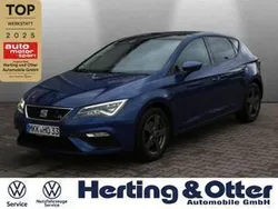 Blau Gebraucht 2019 Seat Leon FR Limousine | 16.900 € (Etwas zu teuer)