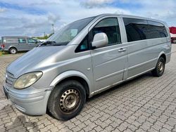 Grau Gebraucht 2007 Mercedes Vito Van / Kleinbus | 2.800 € (Fairer Preis)