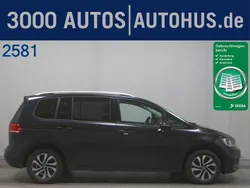 Schwarz Gebraucht 2022 VW Touran Active Van / Kleinbus | 20.779 € (Superpreis)