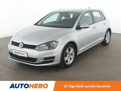 Silber Gebraucht 2016 VW Golf VII Comfortline Kleinwagen | 14.490 € (Guter Preis)