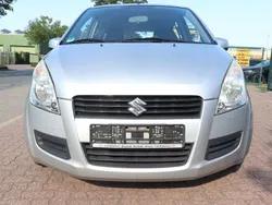 Silber Gebraucht 2009 Suzuki Splash Club Kleinwagen | 1.750 € (Guter Preis)