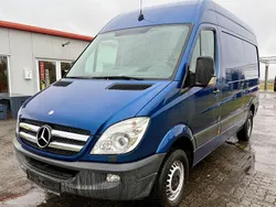 Blau Gebraucht 2010 Mercedes Sprinter Van | 6.990 € (Superpreis)