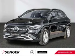 Schwarz Gebraucht 2024 Mercedes GLA200 SUV | 36.490 € (Superpreis)