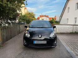 Schwarz Gebraucht 2010 Renault Twingo Kleinwagen | 4.000 €