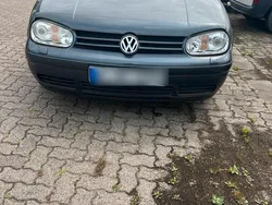 Grau Gebraucht 2003 VW Golf IV Pacific Kleinwagen | 1.300 € (Superpreis)