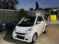 Weiß Gebraucht 2011 Smart ForTwo Cabrio Cabrio | 4.400 € (Guter Preis)