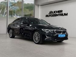 Schwarz Gebraucht 2021 BMW 330 Luxury Line Limousine | 27.990 € (Guter Preis)