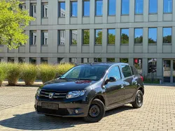 Schwarz Gebraucht 2013 Dacia Sandero Kleinwagen | 3.750 €