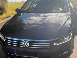 Grau Gebraucht 2015 VW Passat Highline Kombi | 9.495 € (Guter Preis)