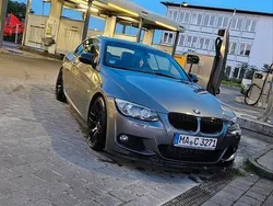 Grau Gebraucht 2011 BMW 335 Cabriolet Cabrio | 15.490 € (Superpreis)