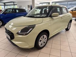Gelb Neu 2025 Suzuki Swift Club Kleinwagen | 19.790 €
