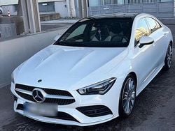 Weiß Gebraucht 2021 Mercedes CLA200 AMG line Coupé | 27.800 € (Fairer Preis)