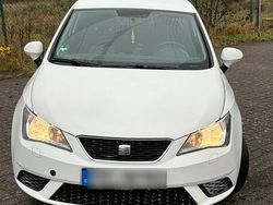 Weiß Gebraucht 2012 Seat Ibiza Limousine | 4.390 € (Fairer Preis)