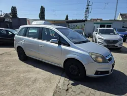Silber Gebraucht 2006 Opel Zafira Van / Kleinbus | 600 € (Superpreis)
