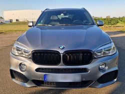 Grau Gebraucht 2016 BMW X5 Shadowline SUV | 27.000 €