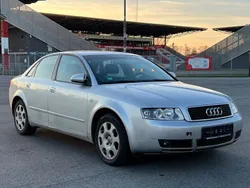 Silber Gebraucht 2004 Audi A4 Limousine | 1.190 € (Superpreis)