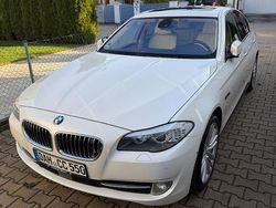Weiß Gebraucht 2012 BMW 550 Sport Line Limousine | 24.900 €