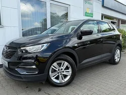 Diamant schwarz/karbon schwarz Gebraucht 2021 Opel Grandland X Edition SUV | 20.698 € (Guter Preis)