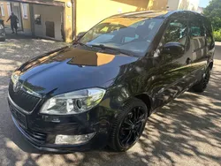 Schwarz Gebraucht 2011 Skoda Roomster Style Kombi | 3.490 € (Fairer Preis)