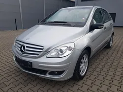 Silber Gebraucht 2006 Mercedes B200 Van / Kleinbus | 3.850 € (Fairer Preis)