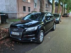 Schwarz Gebraucht 2007 Audi Q7 S-Line SUV | 7.500 € (Fairer Preis)