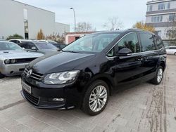 Schwarz Gebraucht 2011 VW Sharan Style Van / Kleinbus | 13.999 € (Etwas zu teuer)