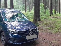 Blau Gebraucht 2023 Mercedes EQT200 Van / Kleinbus | 26.500 € (Guter Preis)