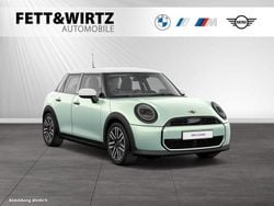 Ocean wave green Gebraucht 2024 Mini Cooper Kleinwagen | 27.900 € (Guter Preis)