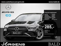 Metalliclack kosmosschwarz Gebraucht 2024 Mercedes A180 AMG Limousine | 30.150 € (Guter Preis)