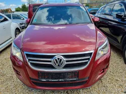 Wild cherry red metallic Gebraucht 2009 VW Tiguan Sport SUV | 6.900 € (Superpreis)