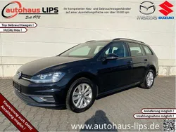 Deep black perleffekt Gebraucht 2017 VW Golf VII Trendline Kombi | 11.990 € (Fairer Preis)