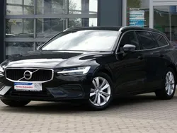 Onyx black Gebraucht 2019 Volvo V60 Momentum Kombi | 24.900 € (Fairer Preis)