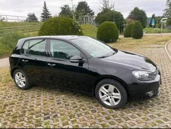 Schwarz Gebraucht 2010 VW Golf VI Limousine | 4.000 € (Guter Preis)